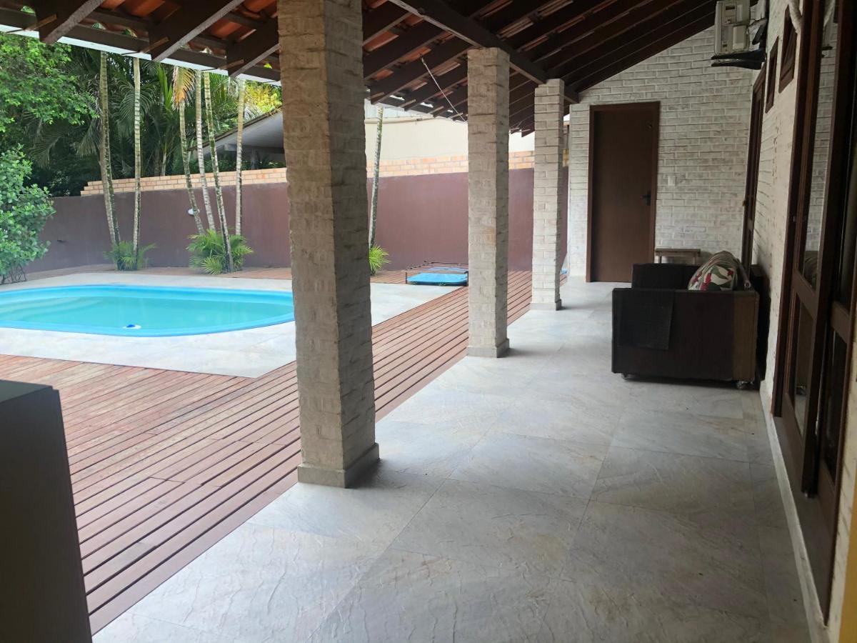 Linda casa com piscina em Bombinhas, espaço inteiro Exterior foto